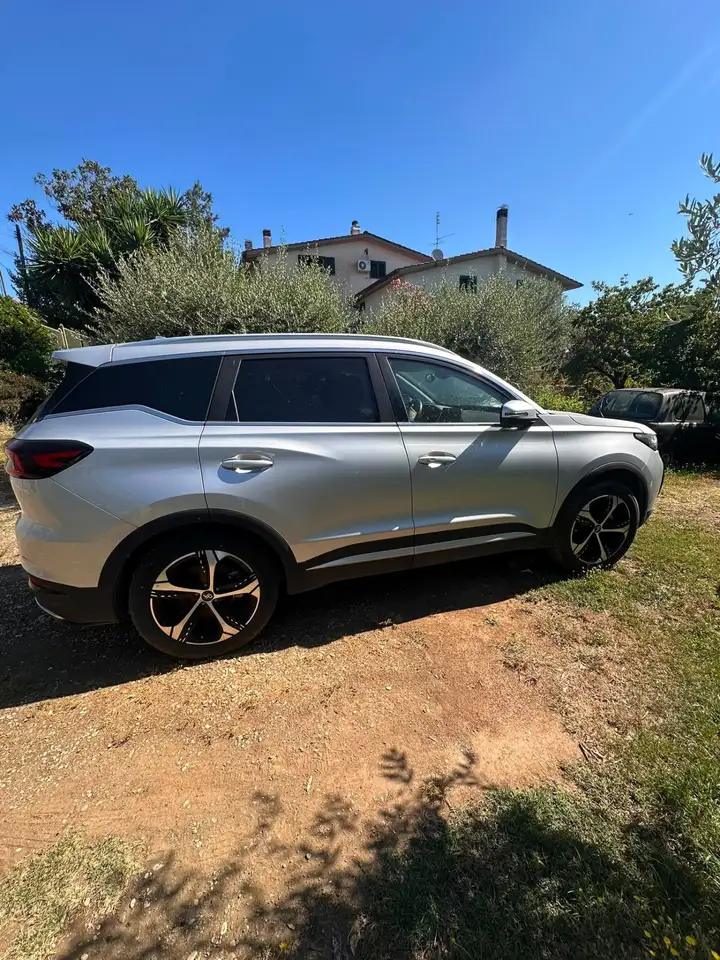 DR Automobiles DR6 2024