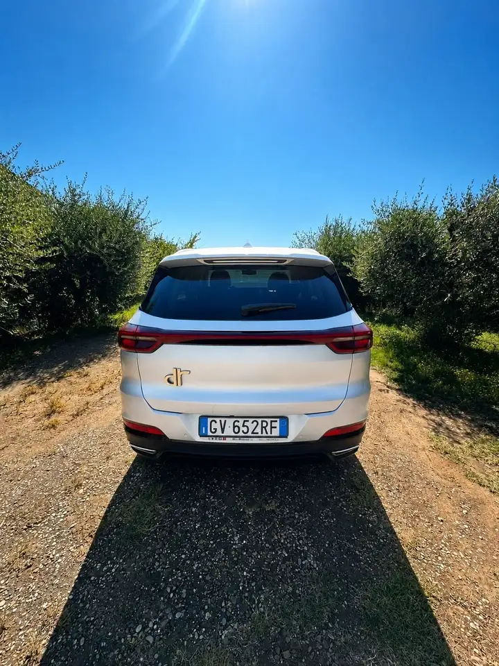 DR Automobiles DR6 2024