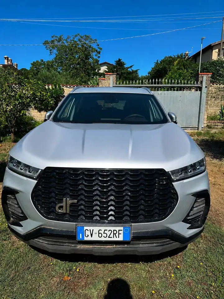 DR Automobiles DR6 2024