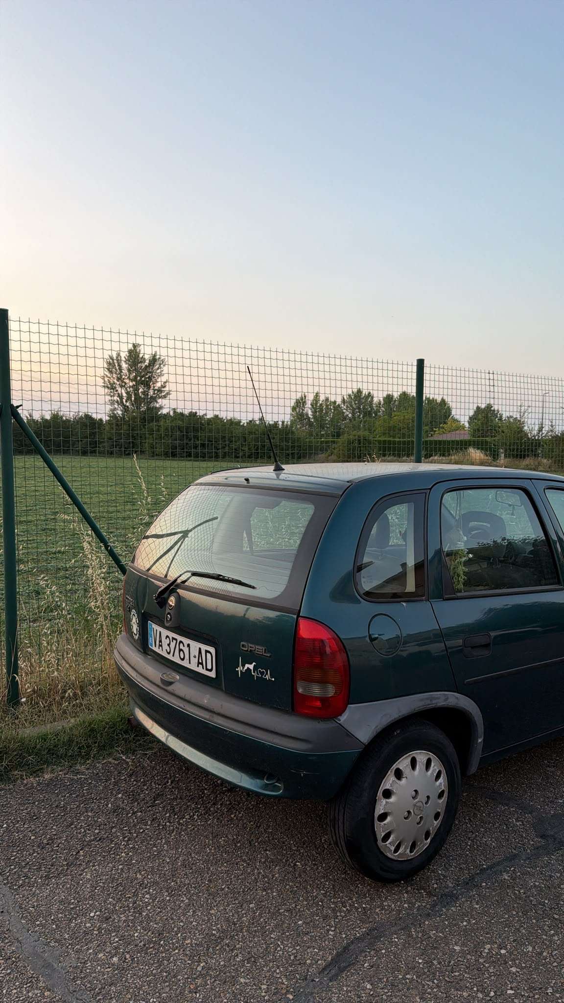 Opel Corsa 1.4 Swing Mas - foto 1