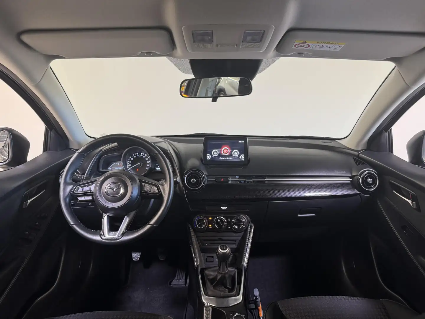Mazda 2 1.5 Skyactiv-G Dynamic+ Gris - 2