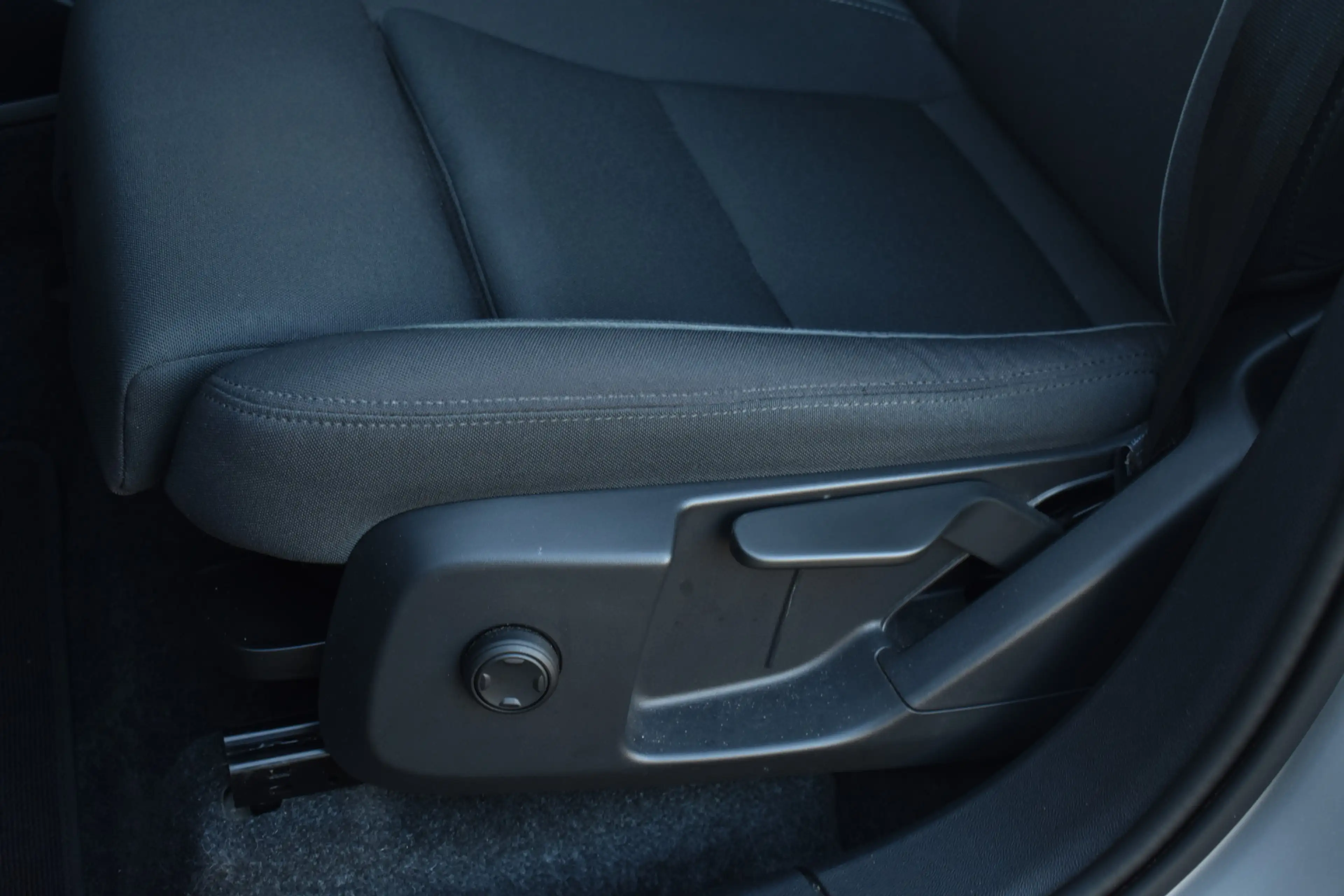 Volvo XC40 Single Motor Essential 69 kWh | Achteruitrijcamera — photo 11
