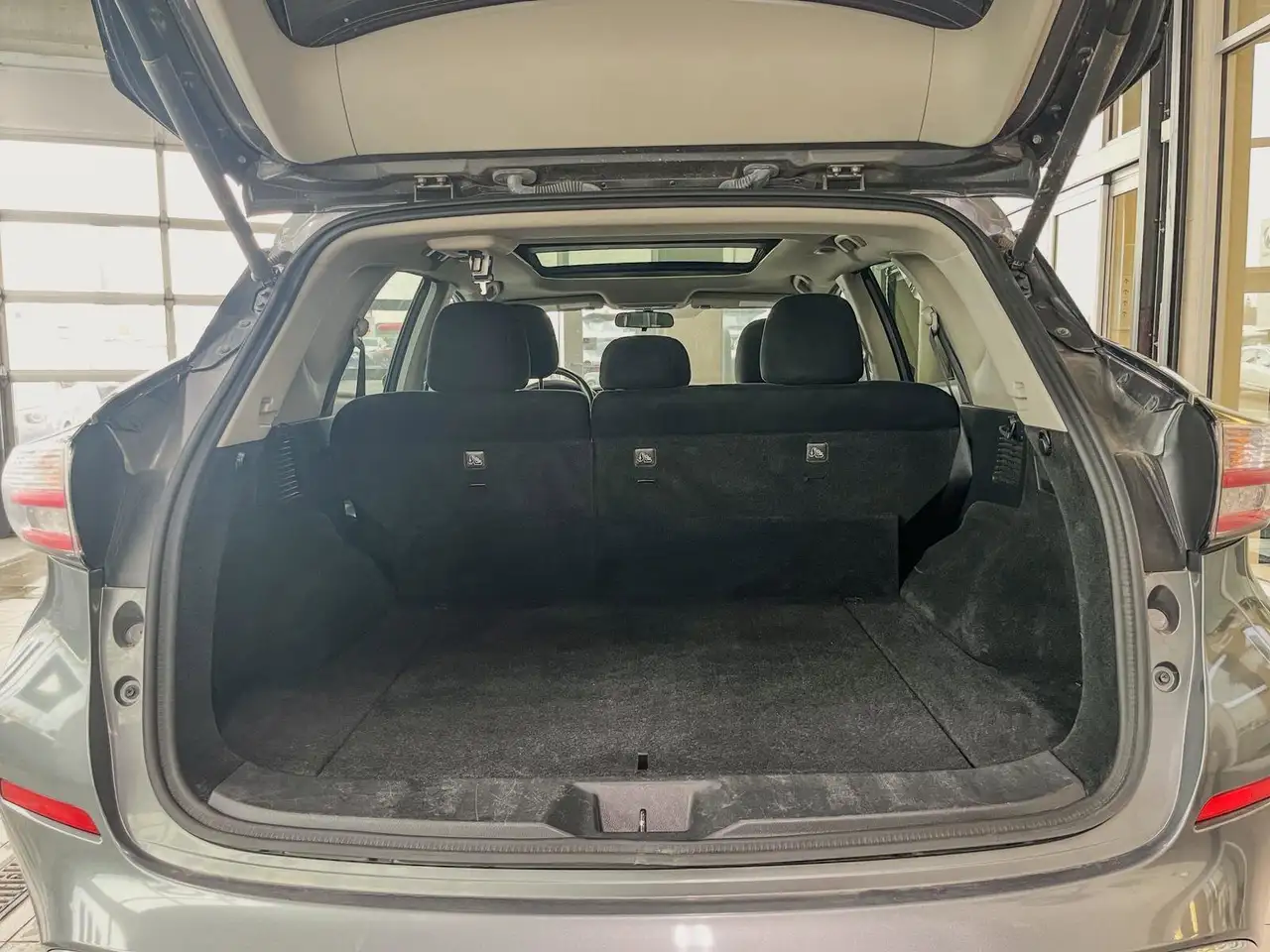 Nissan Murano снимка Nissan Murano