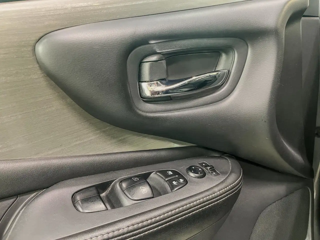 Nissan Murano снимка Nissan Murano