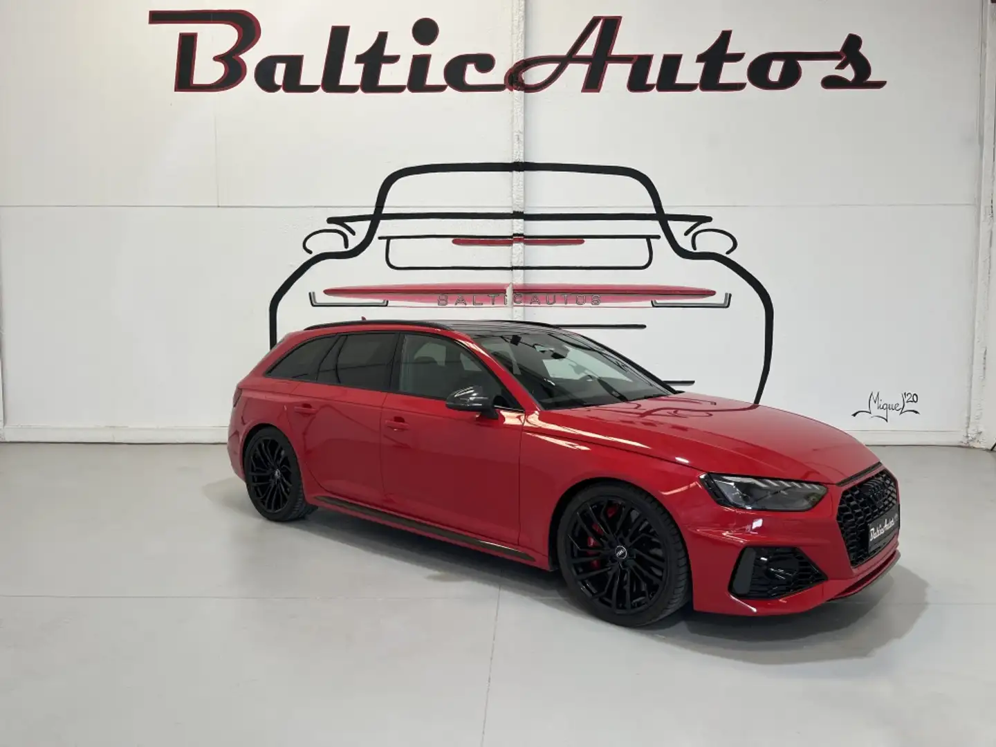 Audi RS4 Avant TFSI quattro tiptronic Rojo - 2