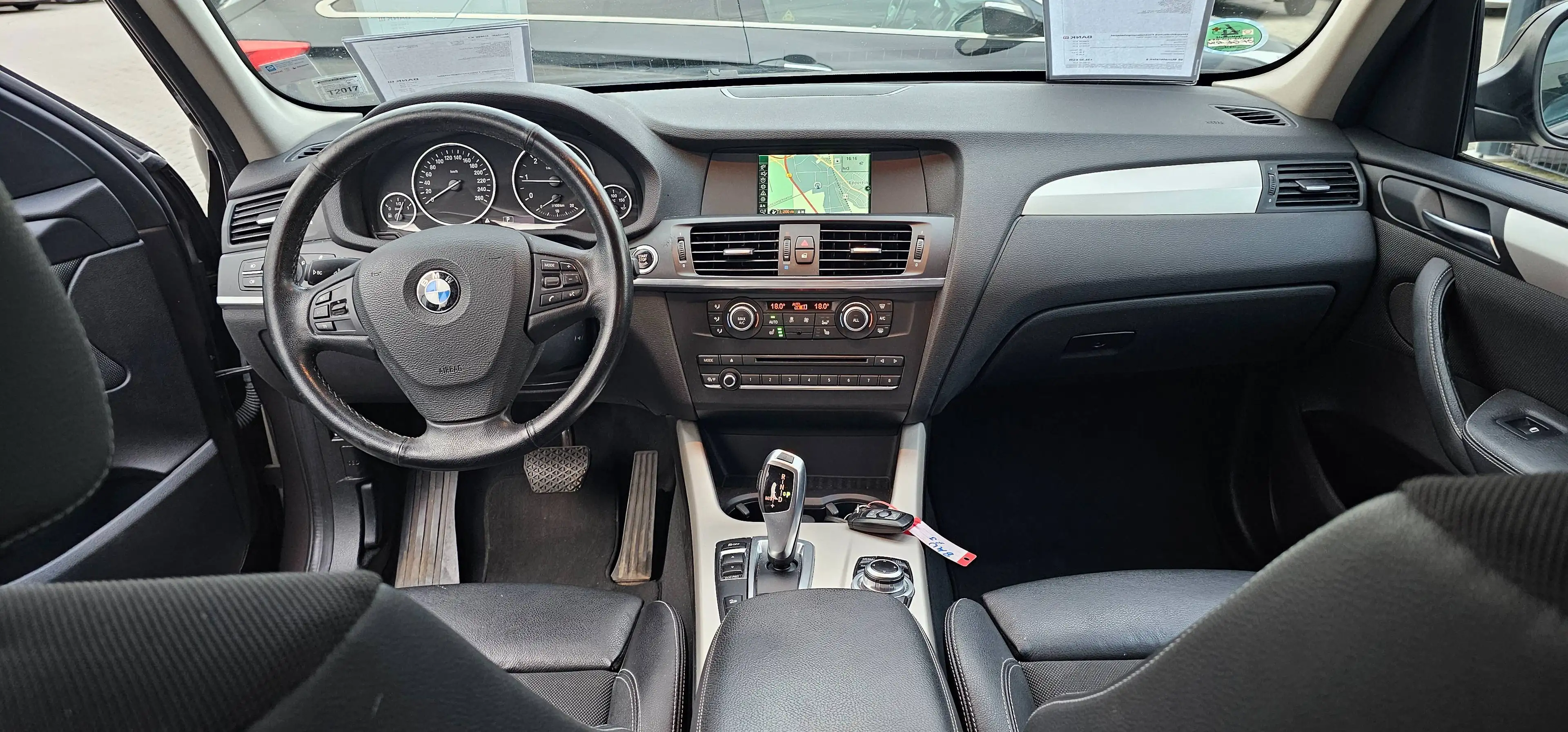 BMW X3 xDrive 20 d — photo 6