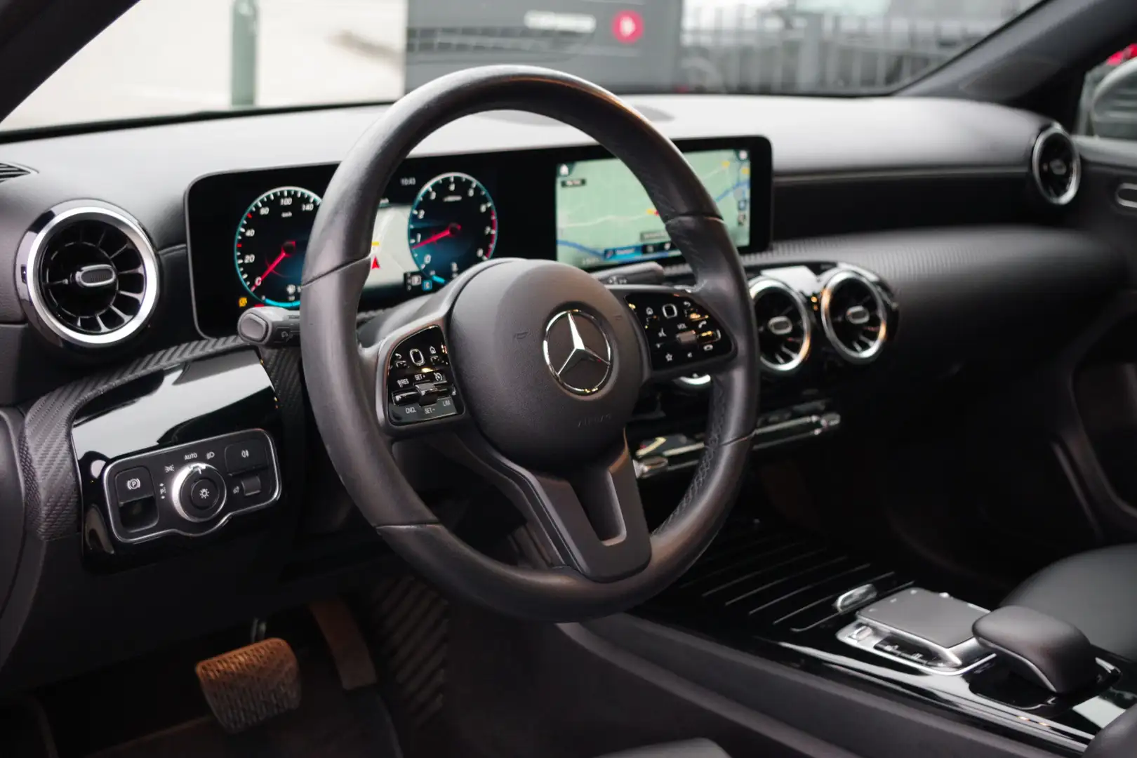 Mercedes-Benz A 200 164 PK Automaat Business Solution, Groot-Navigatie Grau - 2