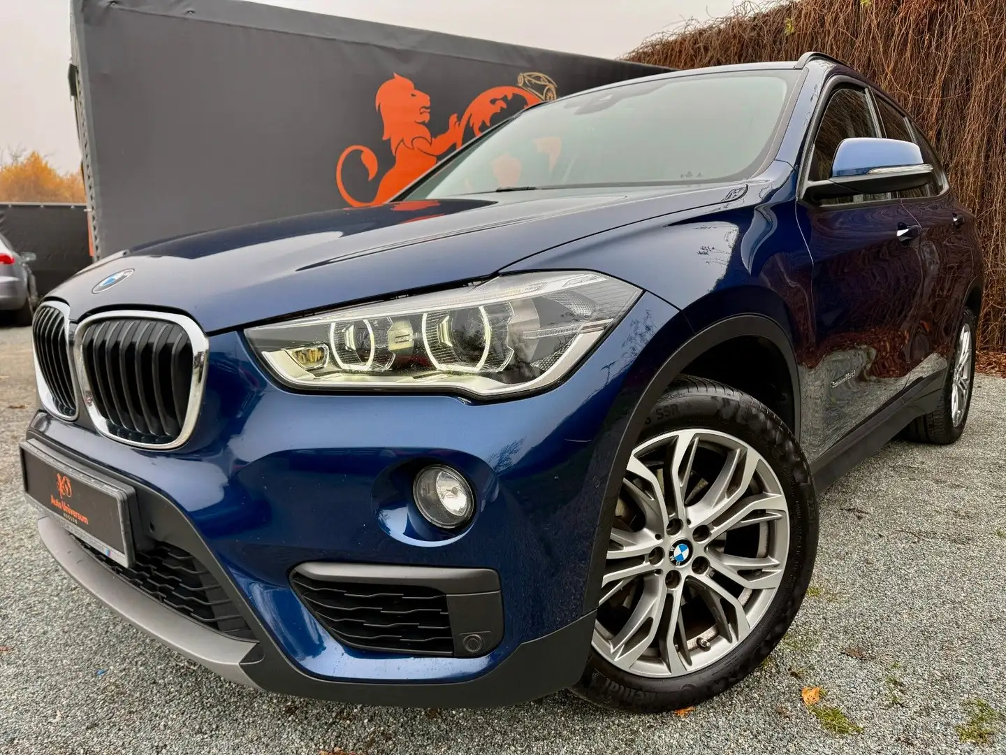 BMW X1 sDrive#1.HAND#SCHECKHEFT#TÜV#SERVICE-NEU#AHK Blau - 2