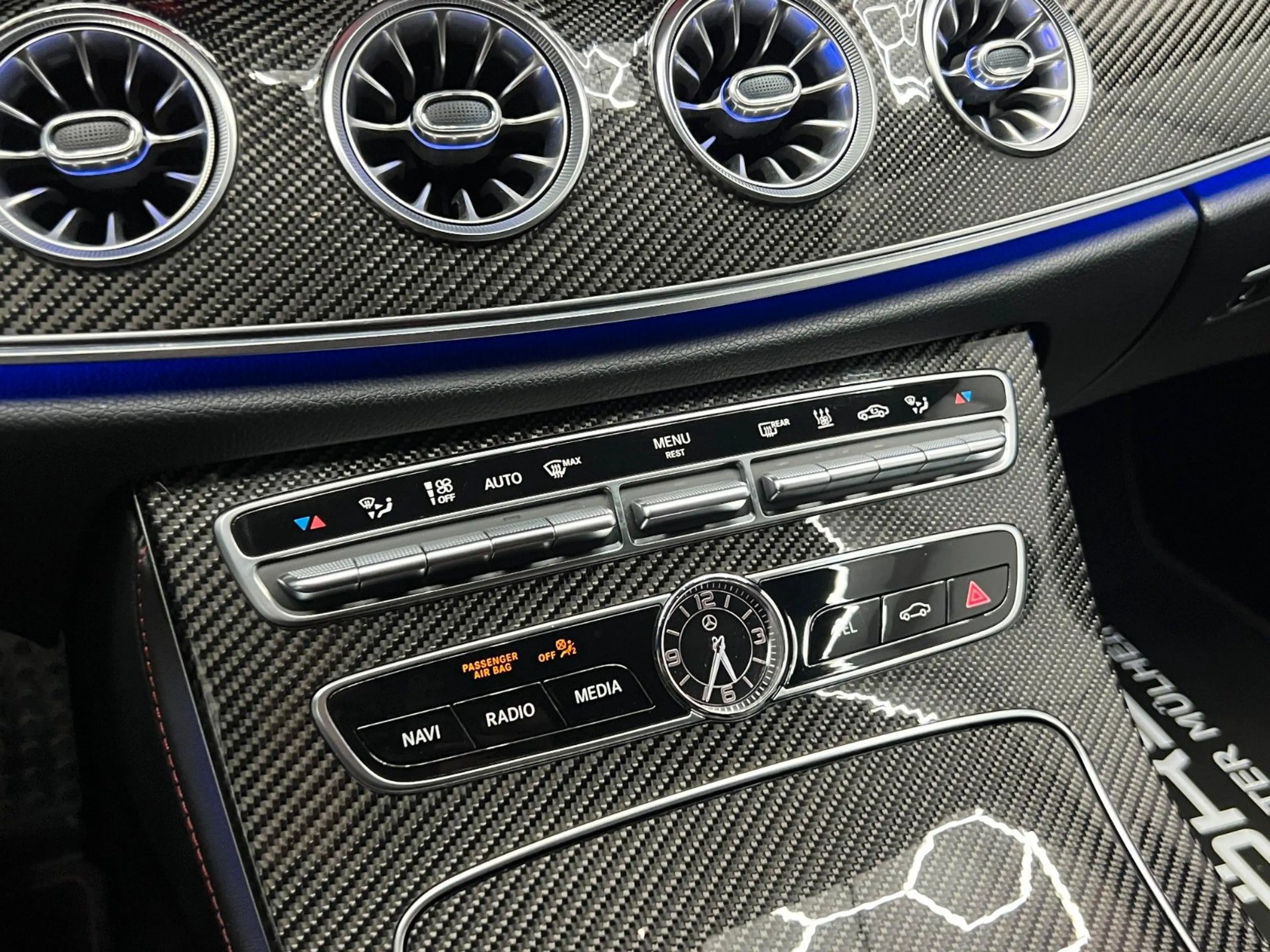 Mercedes-Benz E 53 AMG E53 AMG 4M *StHz*TV*360*HuD*KeyGo*Night*Distro* — photo 13