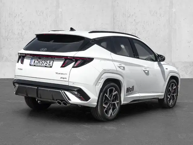 Hyundai Tucson view 2