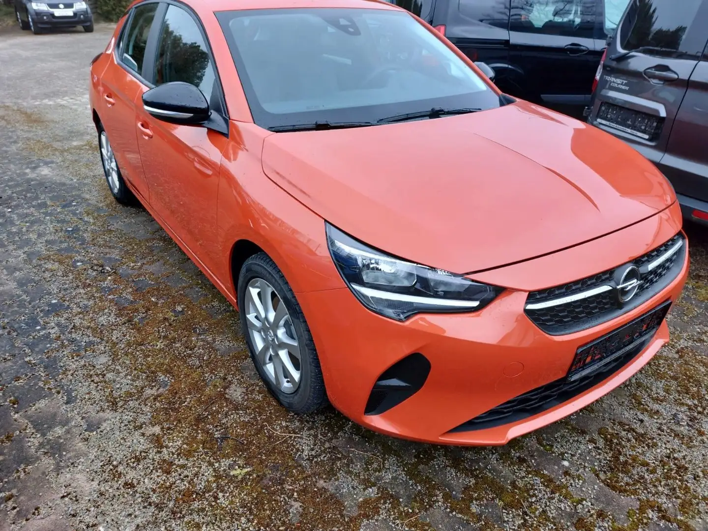 Opel Corsa 1.2 55kW Edition Orange - 1