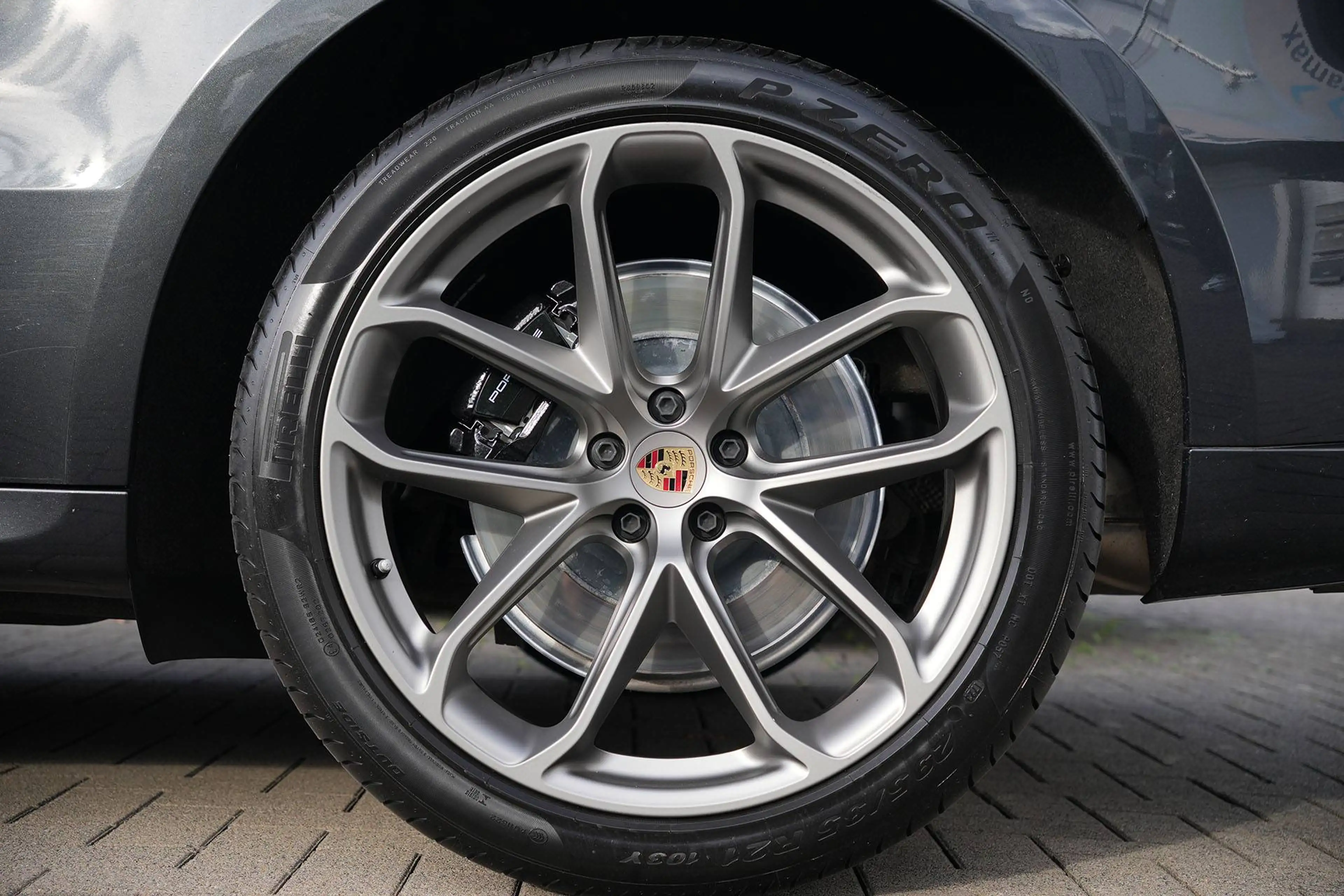 Porsche Macan Macan GTS MY24-BURMESTER-PSCB-LUFTF.-PANO-21"GT — photo 14