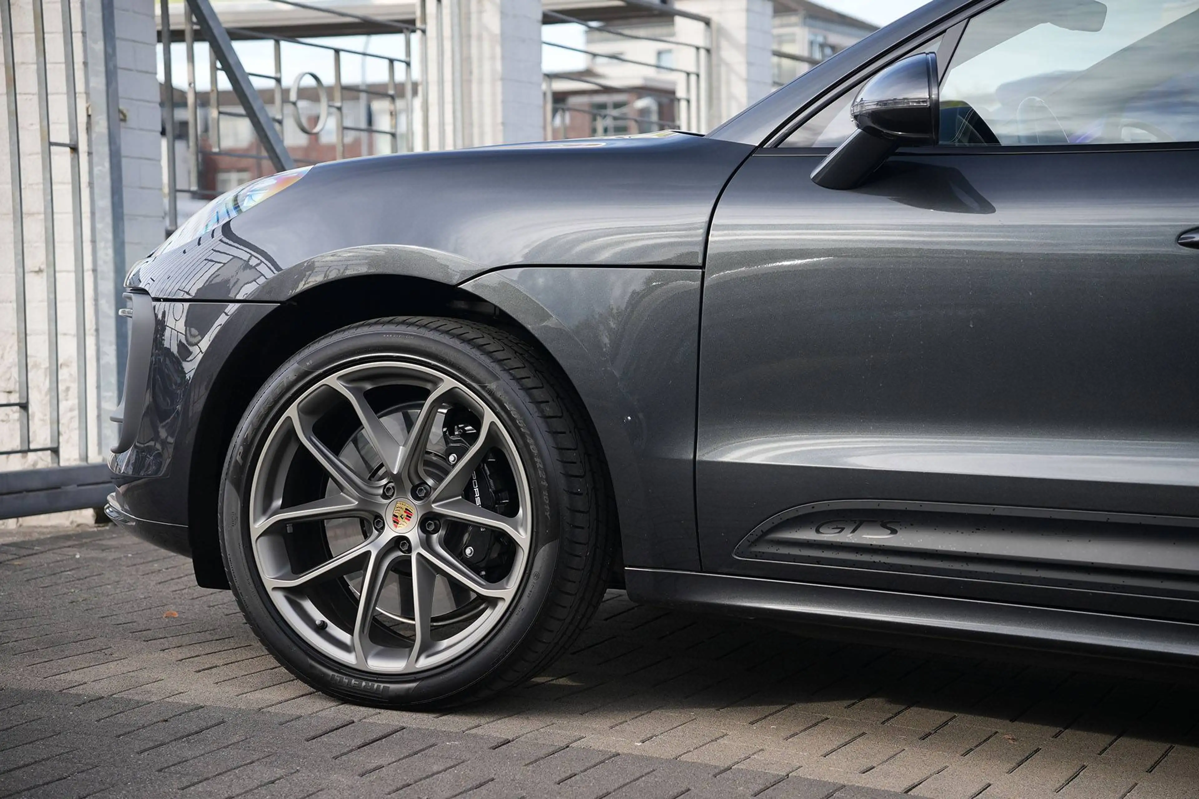 Porsche Macan Macan GTS MY24-BURMESTER-PSCB-LUFTF.-PANO-21"GT — photo 47