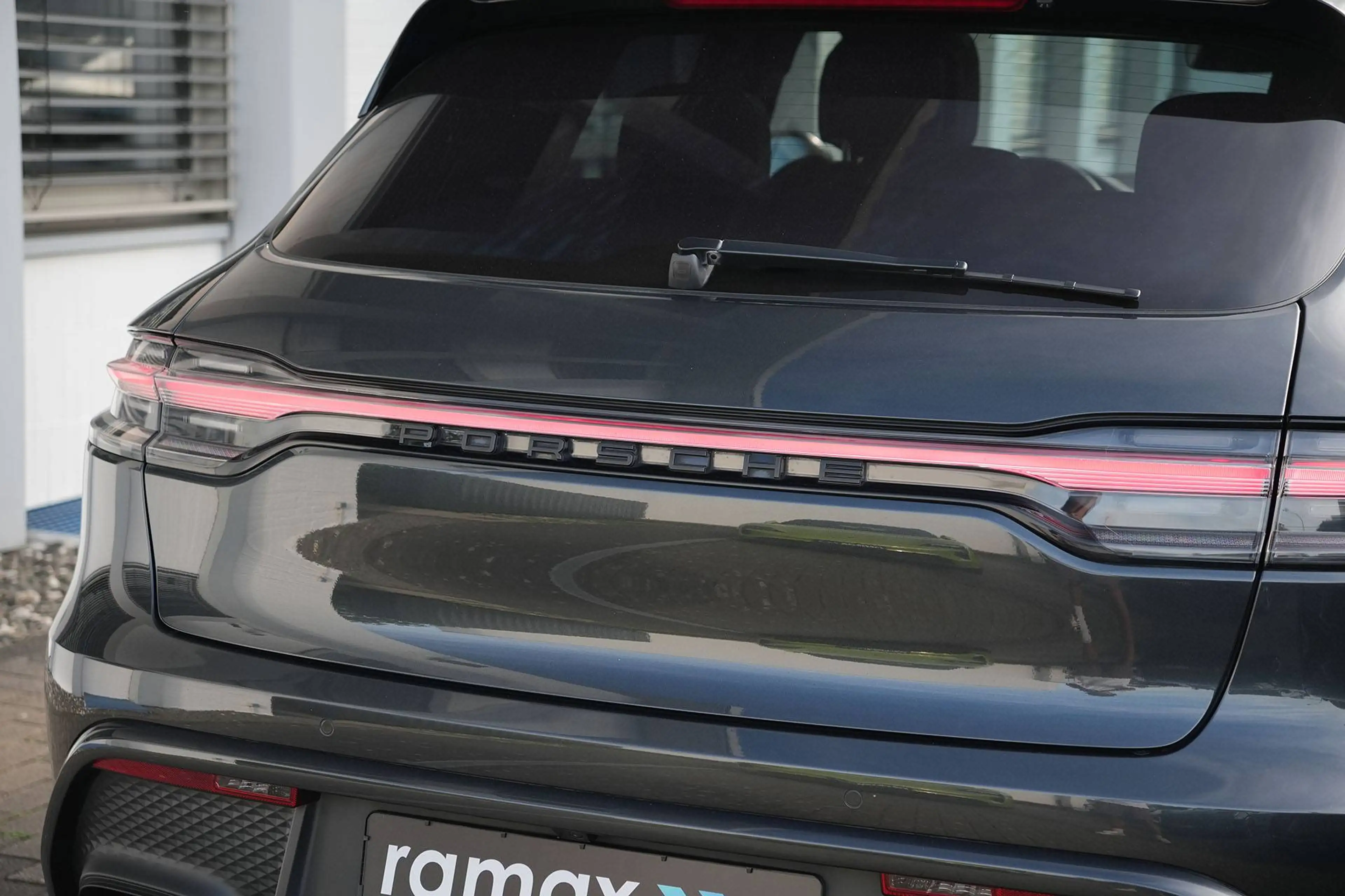Porsche Macan Macan GTS MY24-BURMESTER-PSCB-LUFTF.-PANO-21"GT — photo 8