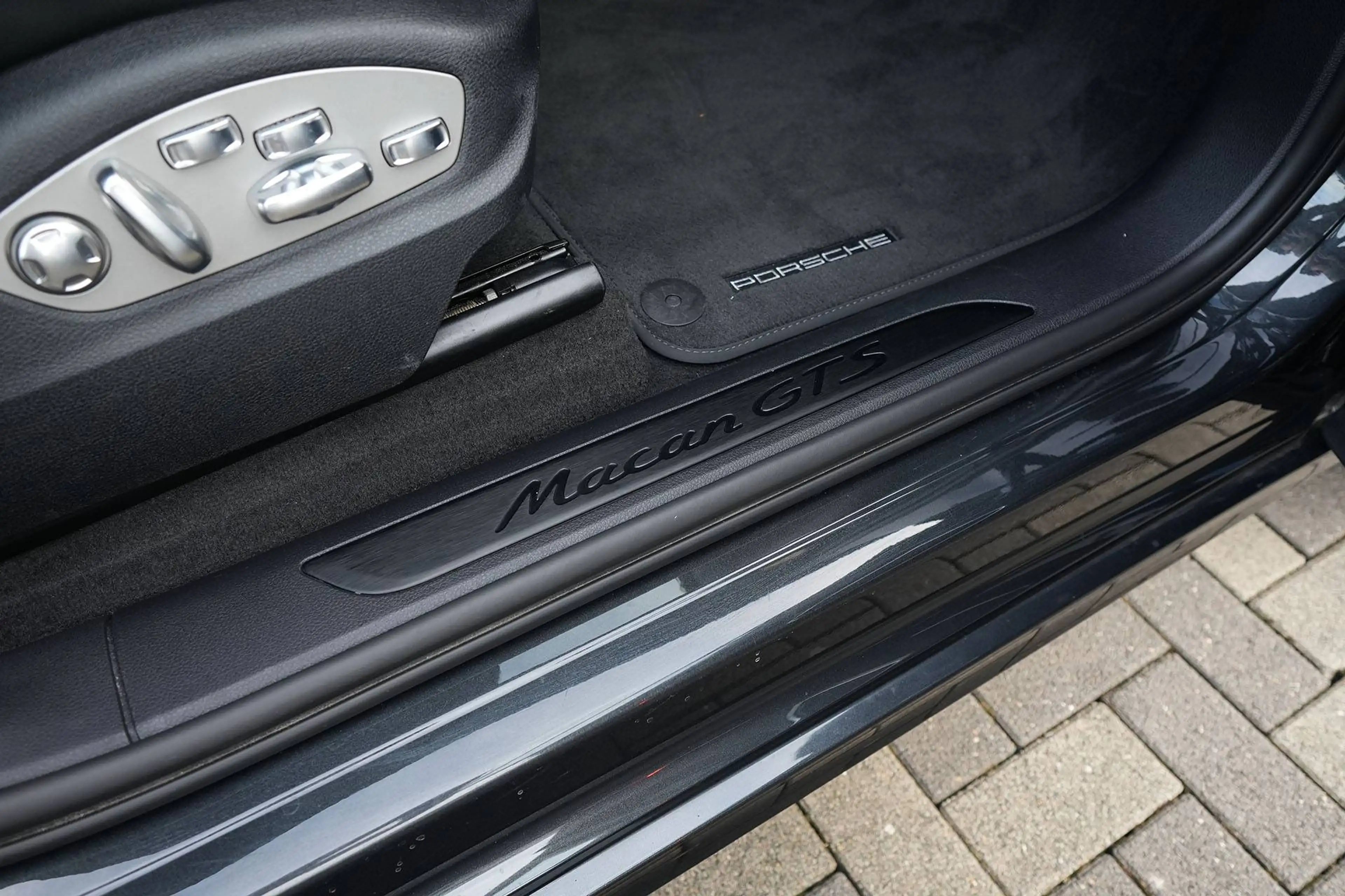 Porsche Macan Macan GTS MY24-BURMESTER-PSCB-LUFTF.-PANO-21"GT — photo 43