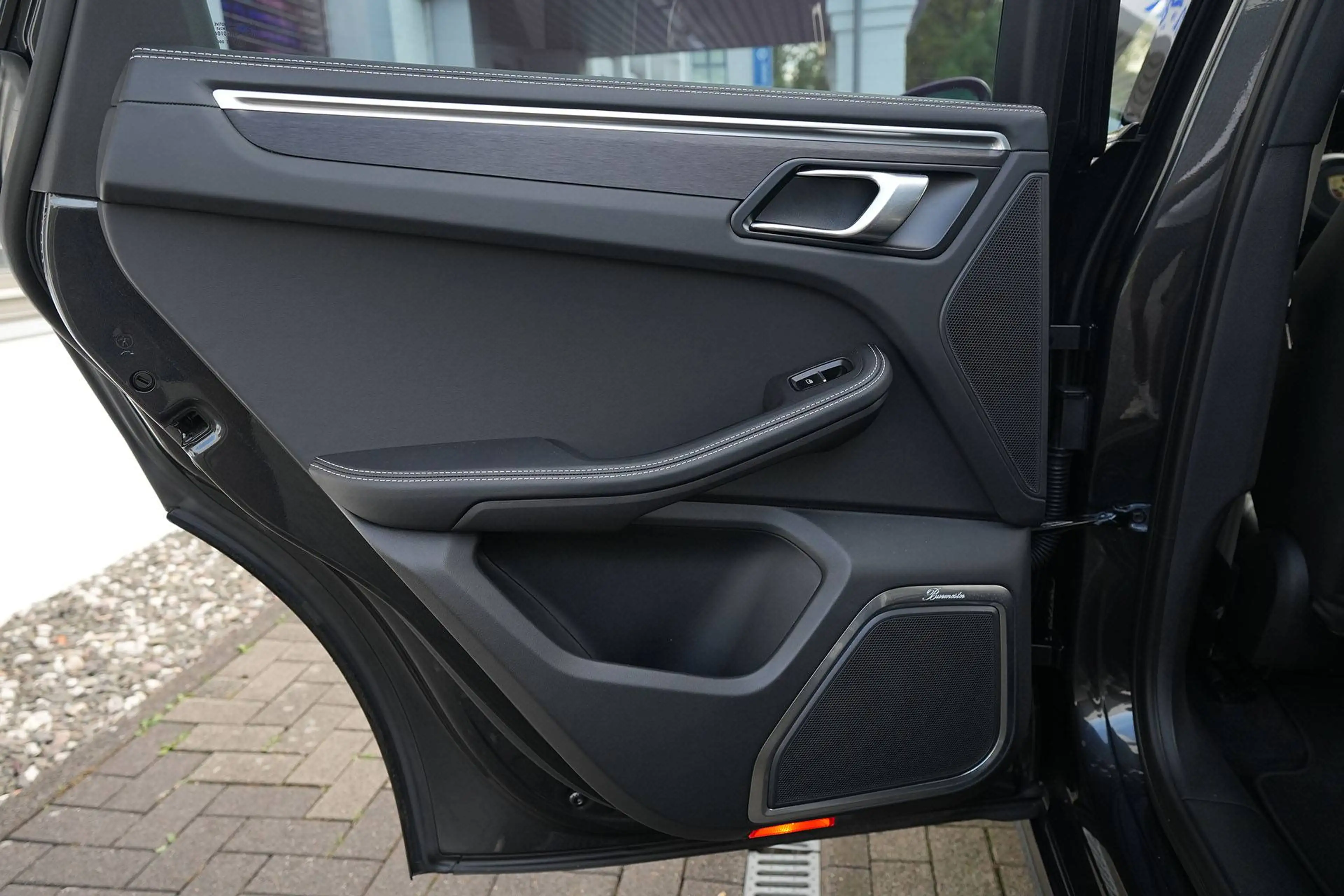 Porsche Macan Macan GTS MY24-BURMESTER-PSCB-LUFTF.-PANO-21"GT — photo 38
