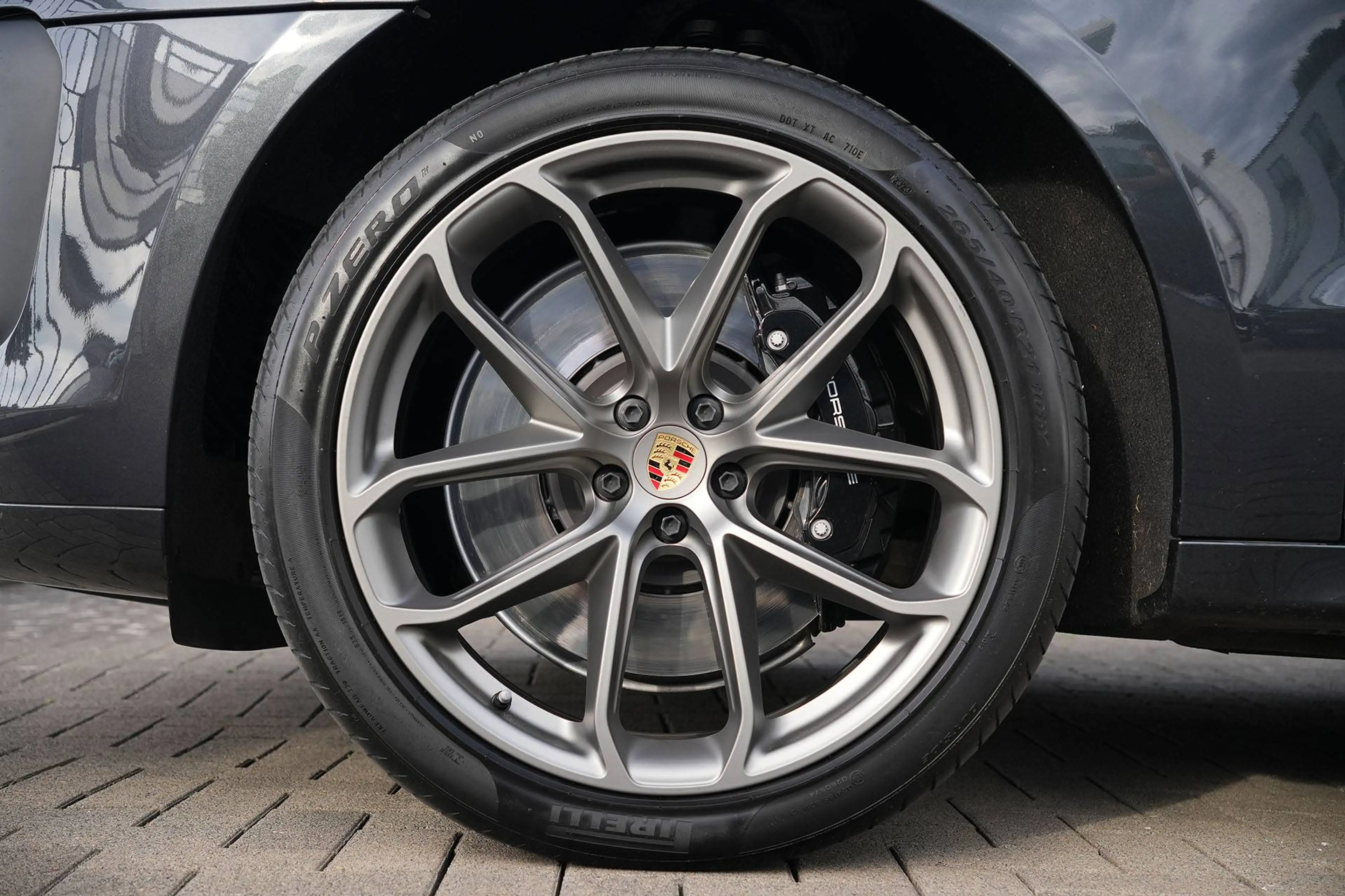 Porsche Macan Macan GTS MY24-BURMESTER-PSCB-LUFTF.-PANO-21"GT — photo 13