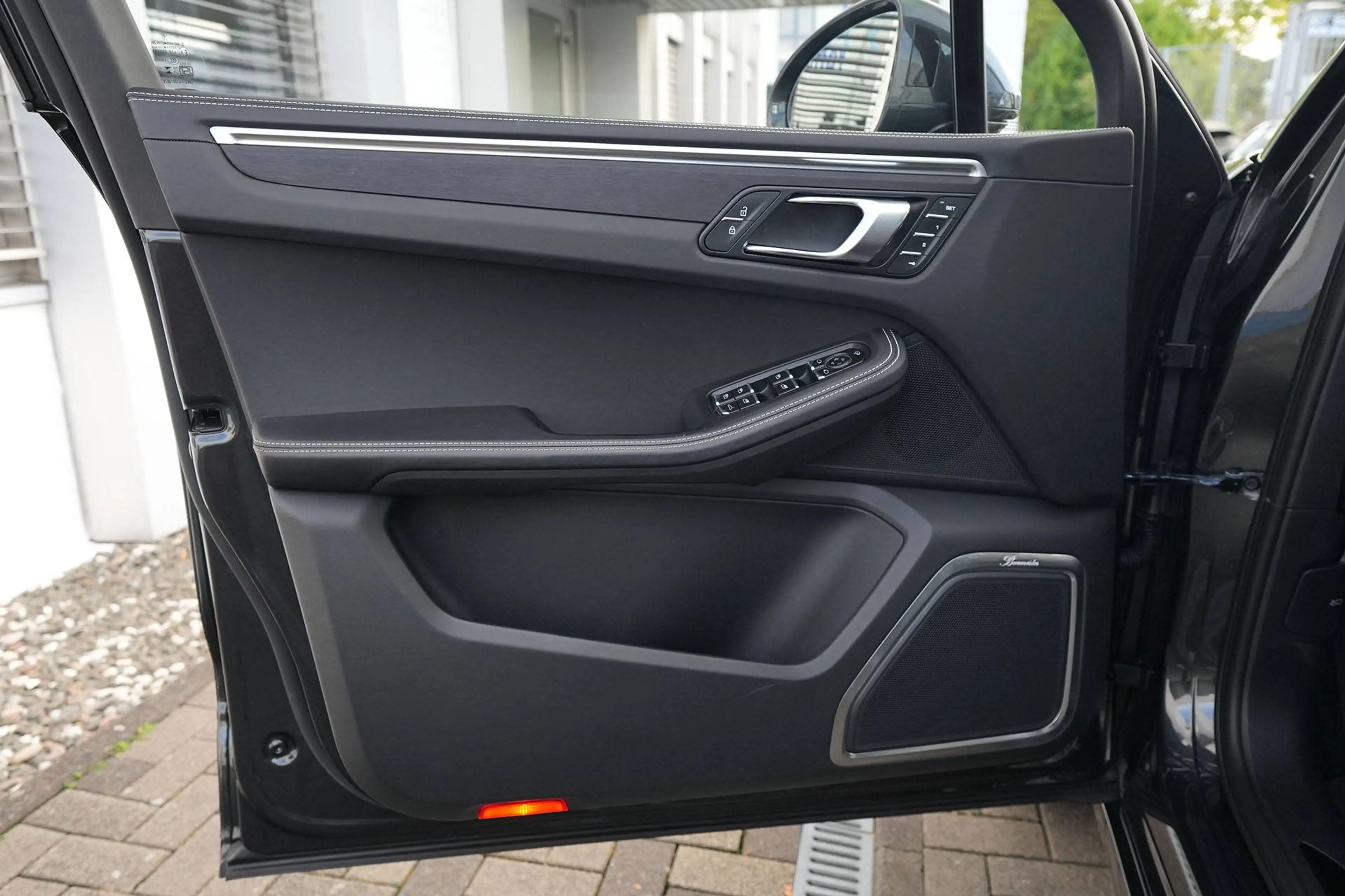 Porsche Macan Macan GTS MY24-BURMESTER-PSCB-LUFTF.-PANO-21"GT — photo 40