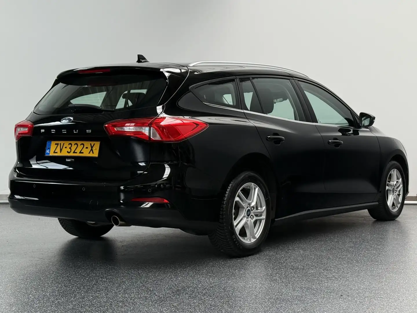 Ford Focus Wagon 1.0 EcoBoost Trend Edition Business | Airco Zwart - 2