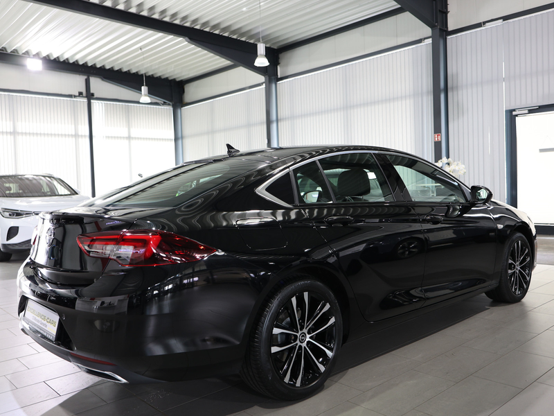 Opel Insignia LIMO 2.0 D BUSINESS GRAND SPORT GS-LINE — photo 10