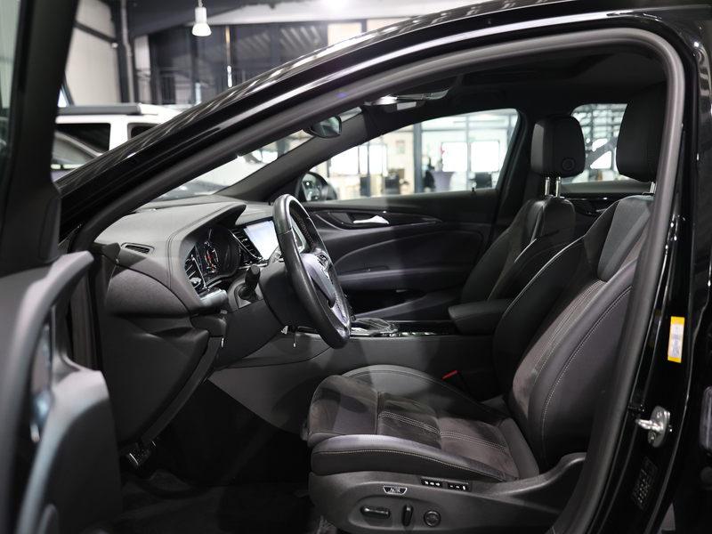 Opel Insignia LIMO 2.0 D BUSINESS GRAND SPORT GS-LINE — photo 13