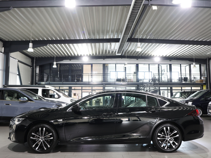 Opel Insignia LIMO 2.0 D BUSINESS GRAND SPORT GS-LINE — photo 7