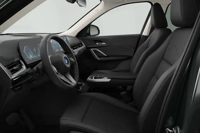 BMW Ix1 view 4