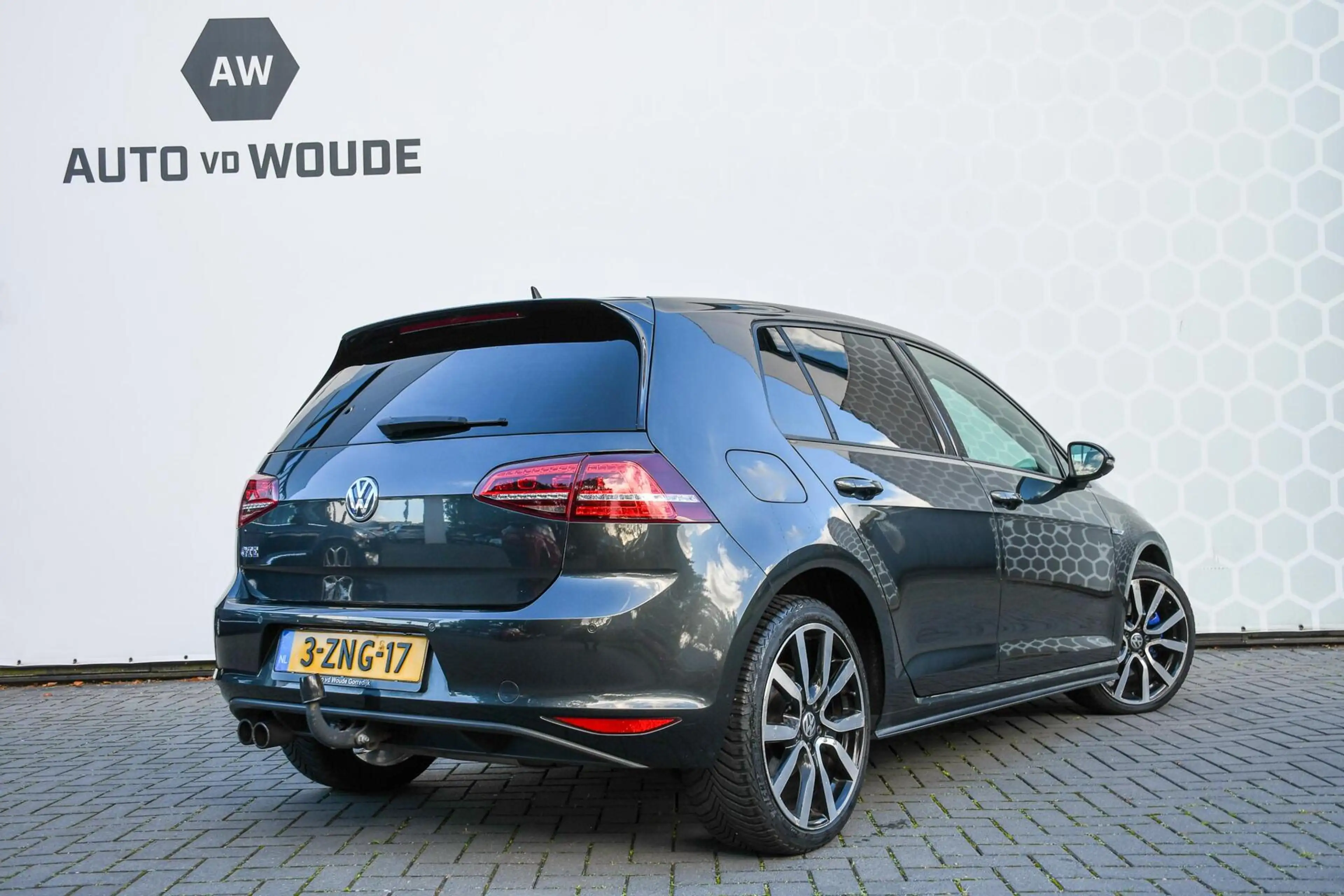 Volkswagen Golf GTE 1.4 TSI — photo 30