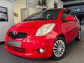 Toyota Yaris 1.0i - Tomtom Navi - Garantie 12m Rouge - thumbnail 1
