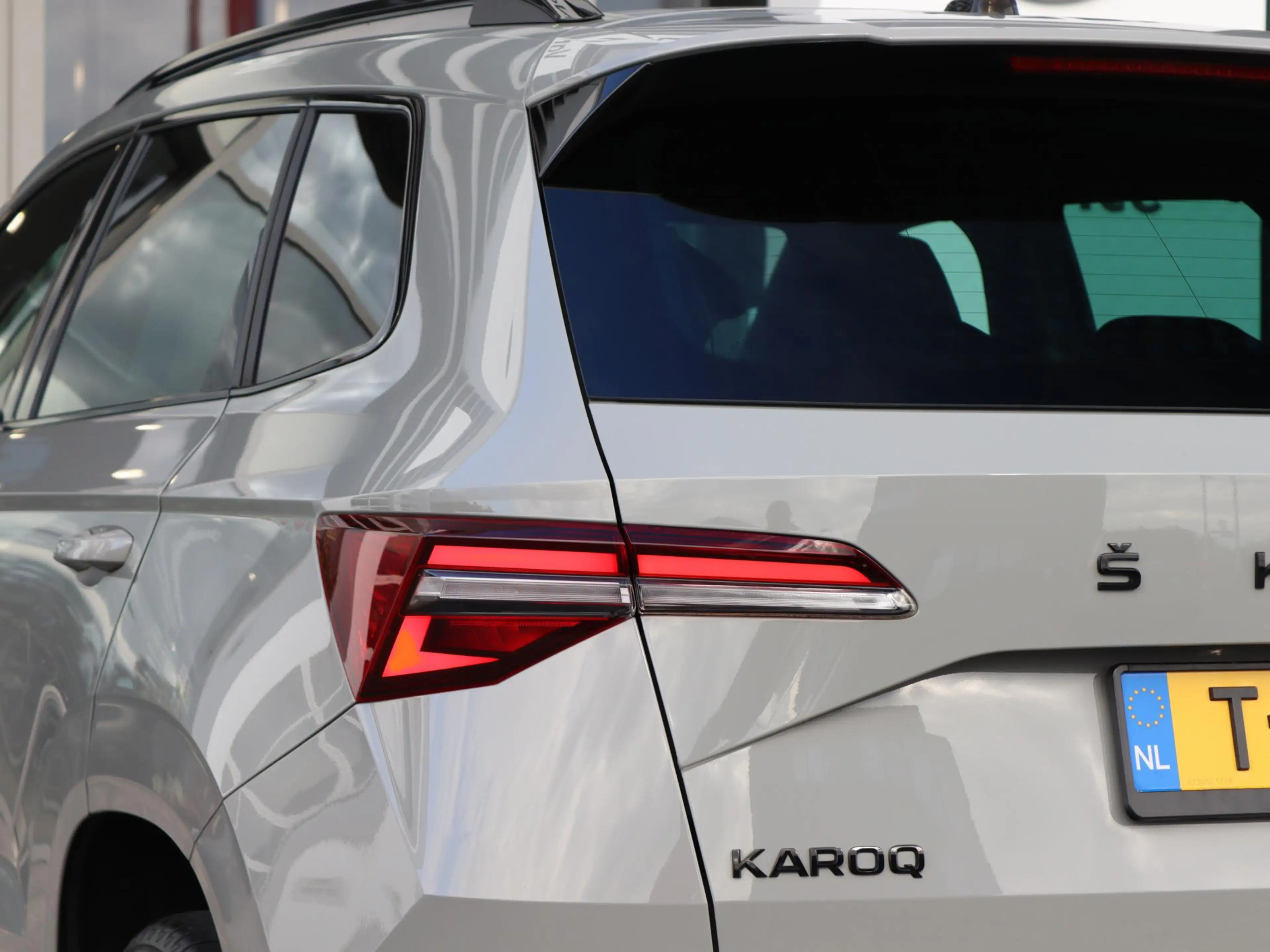 Skoda Karoq 1.5 TSI 150 pk DSG ACT Sportline Business | Trekha — photo 10