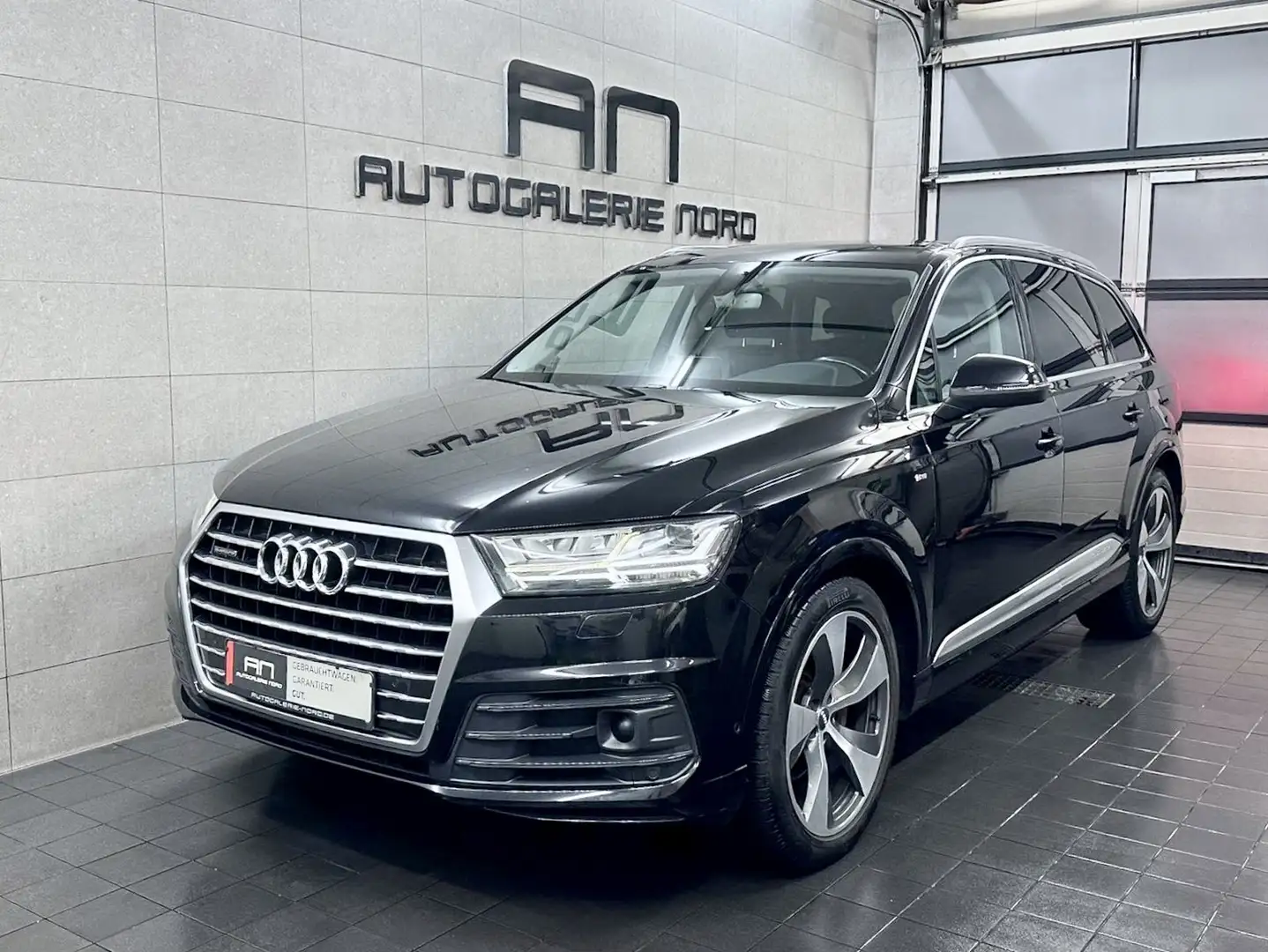 Audi Q7 3.0 TDI quattro S Line Matrix+Pano+ACC+Luftfe Чорний - 2
