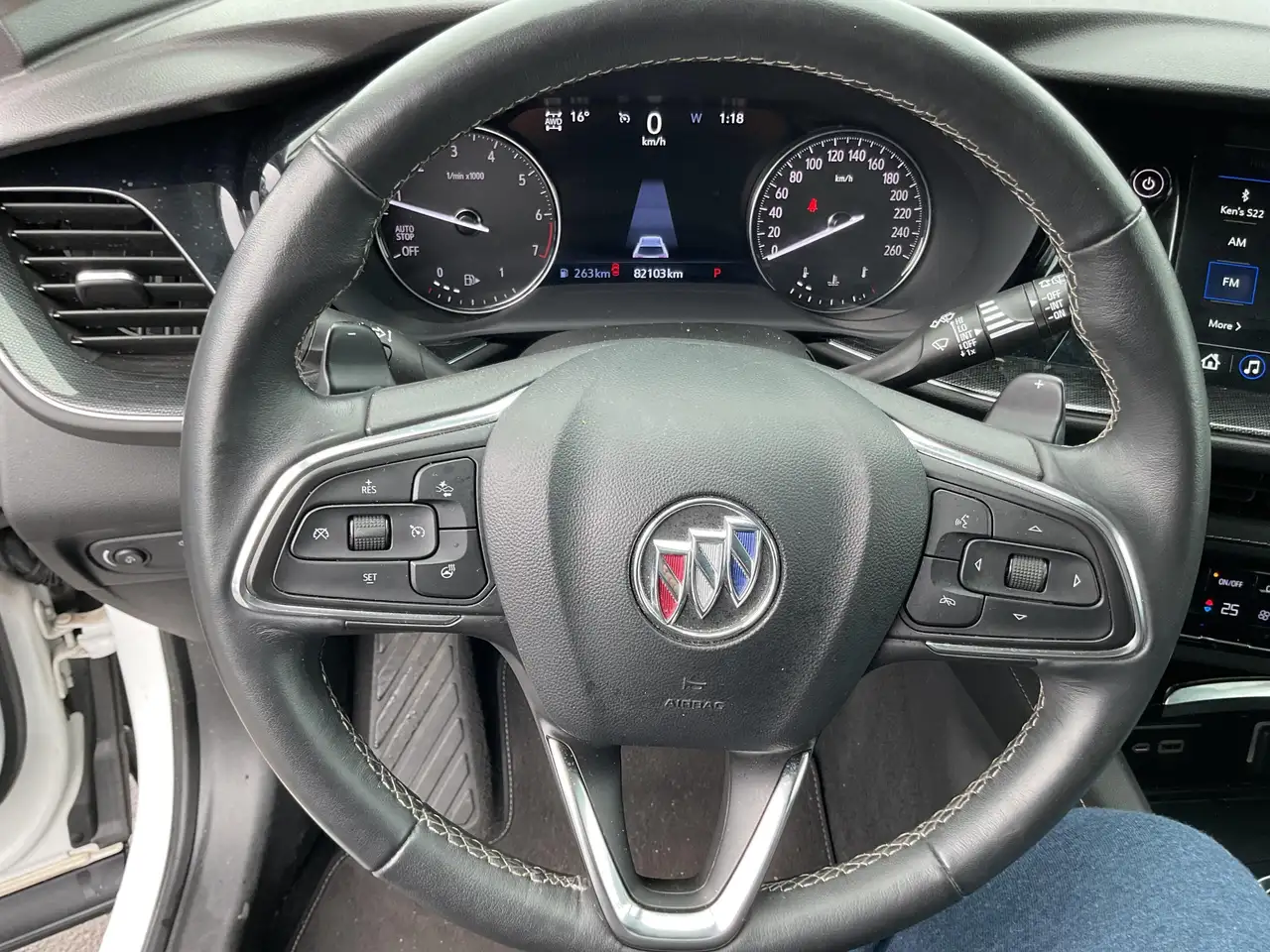 Buick Envision photo Buick Envision