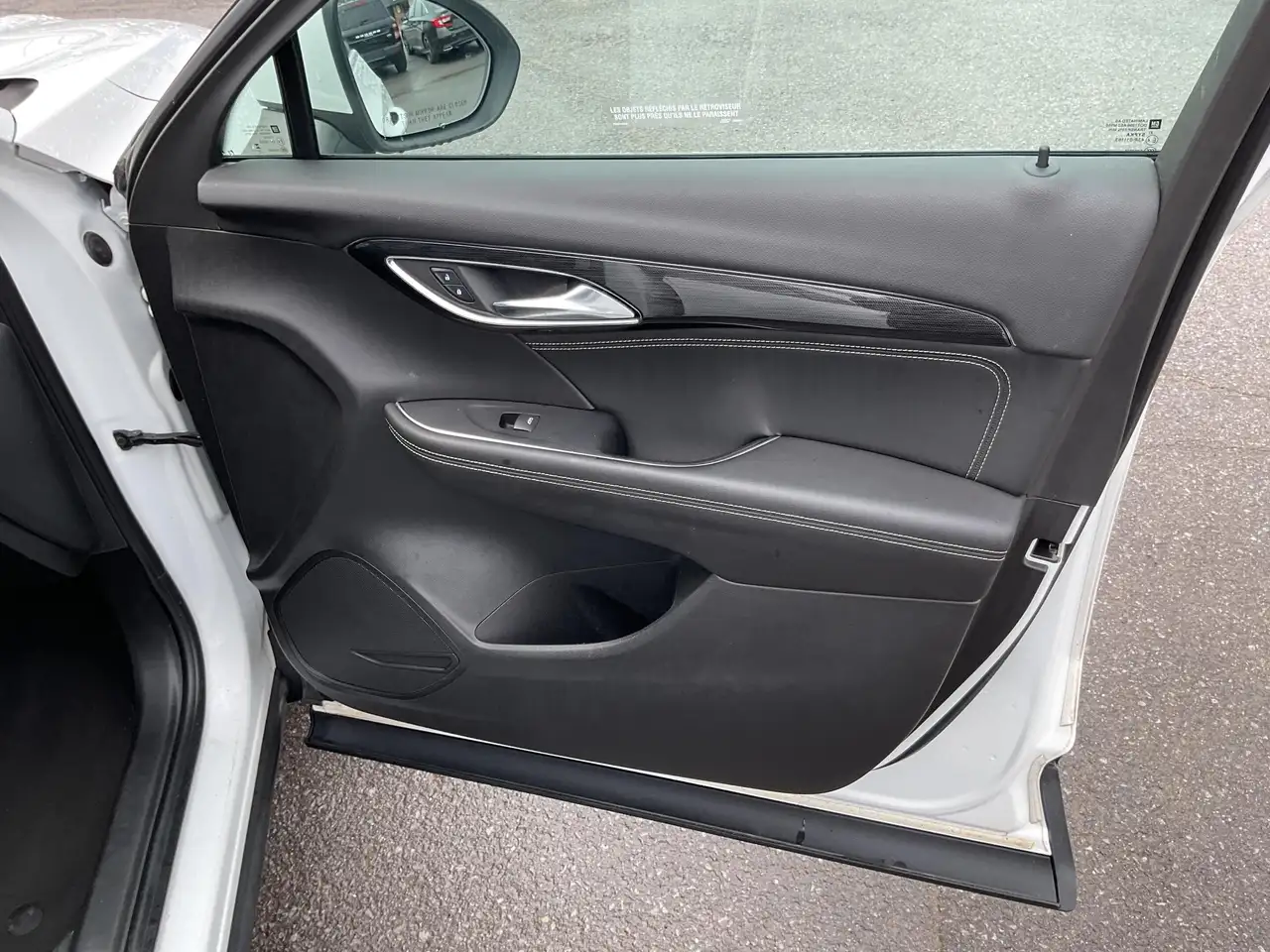 Buick Envision photo Buick Envision