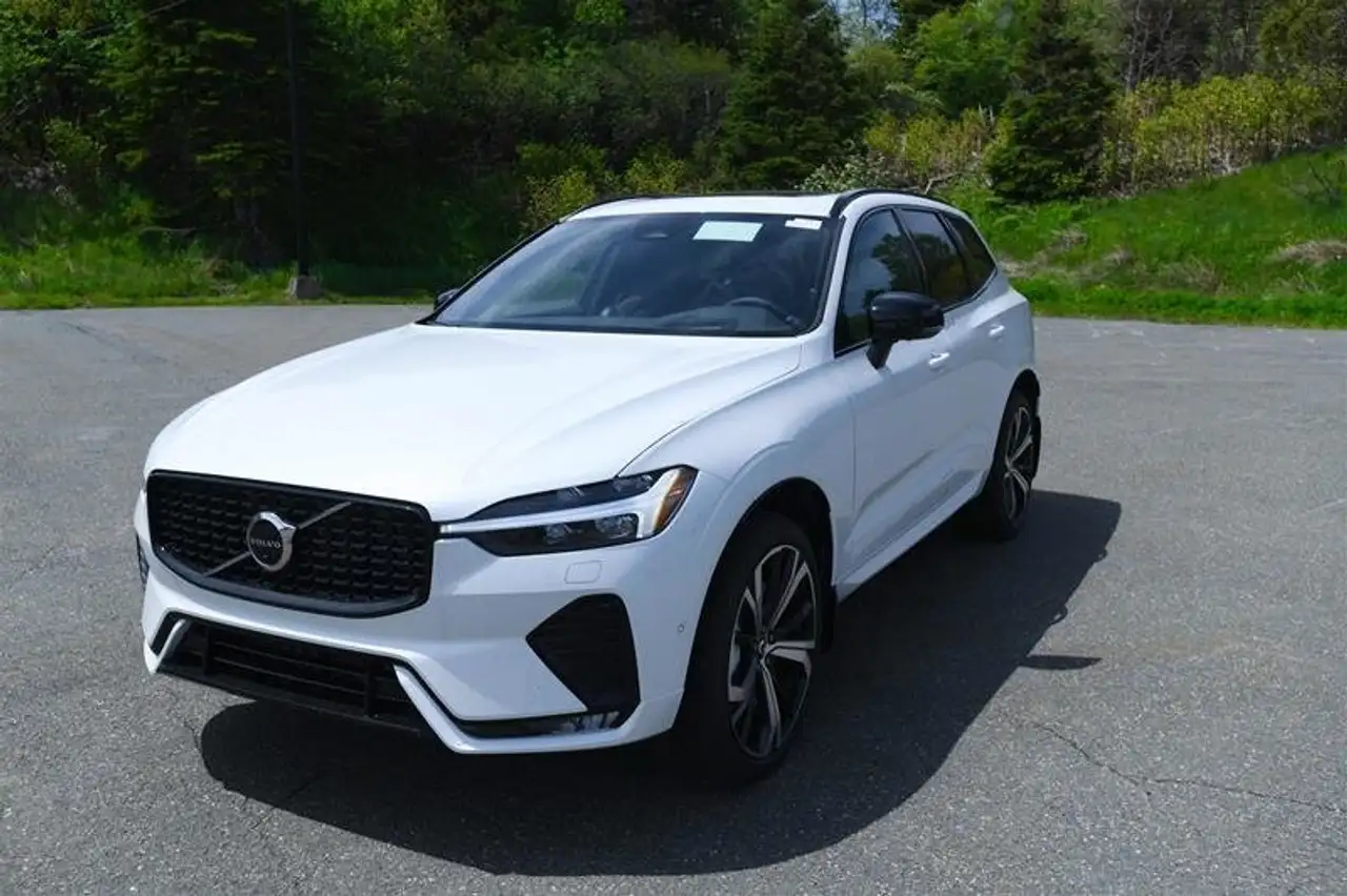 Volvo XC60 снимка Volvo XC60