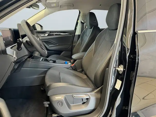 Volkswagen Tiguan view 7