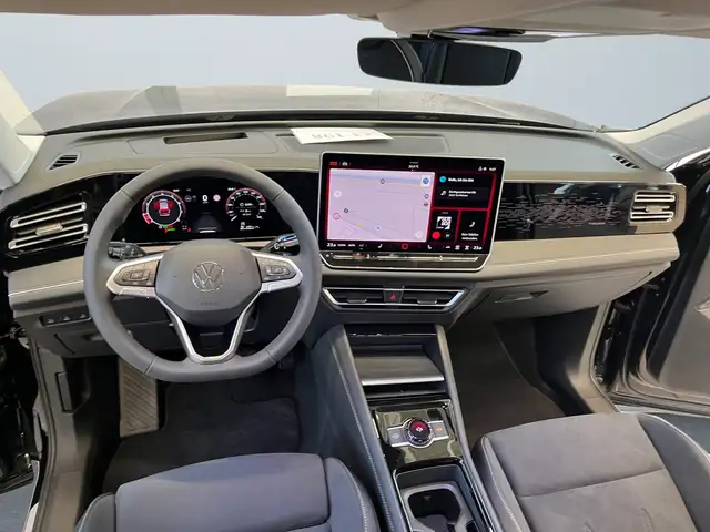 Volkswagen Tiguan view 8