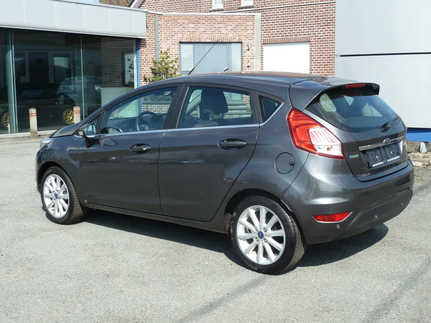 Ford Fiesta 100 pk Grijs - 2