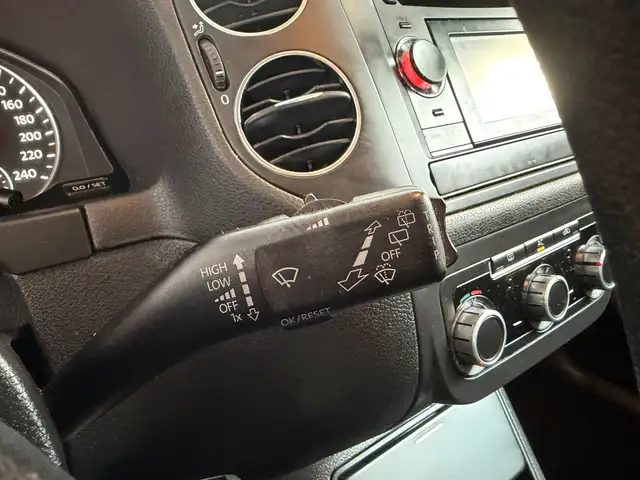 Volkswagen Golf Plus view 10