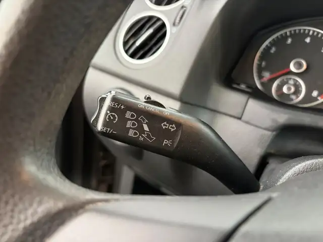 Volkswagen Golf Plus view 8