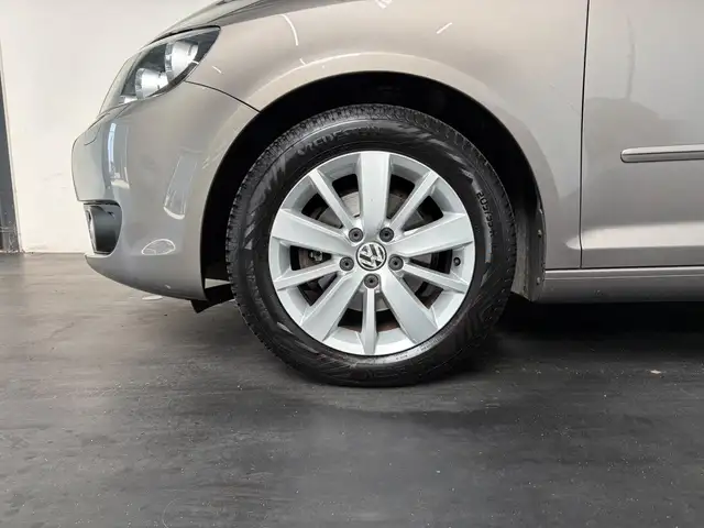 Volkswagen Golf Plus view 28