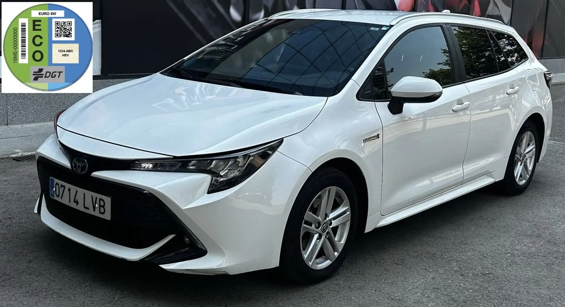Toyota Corolla Touring Sports 125H Active Tech Wit - 1