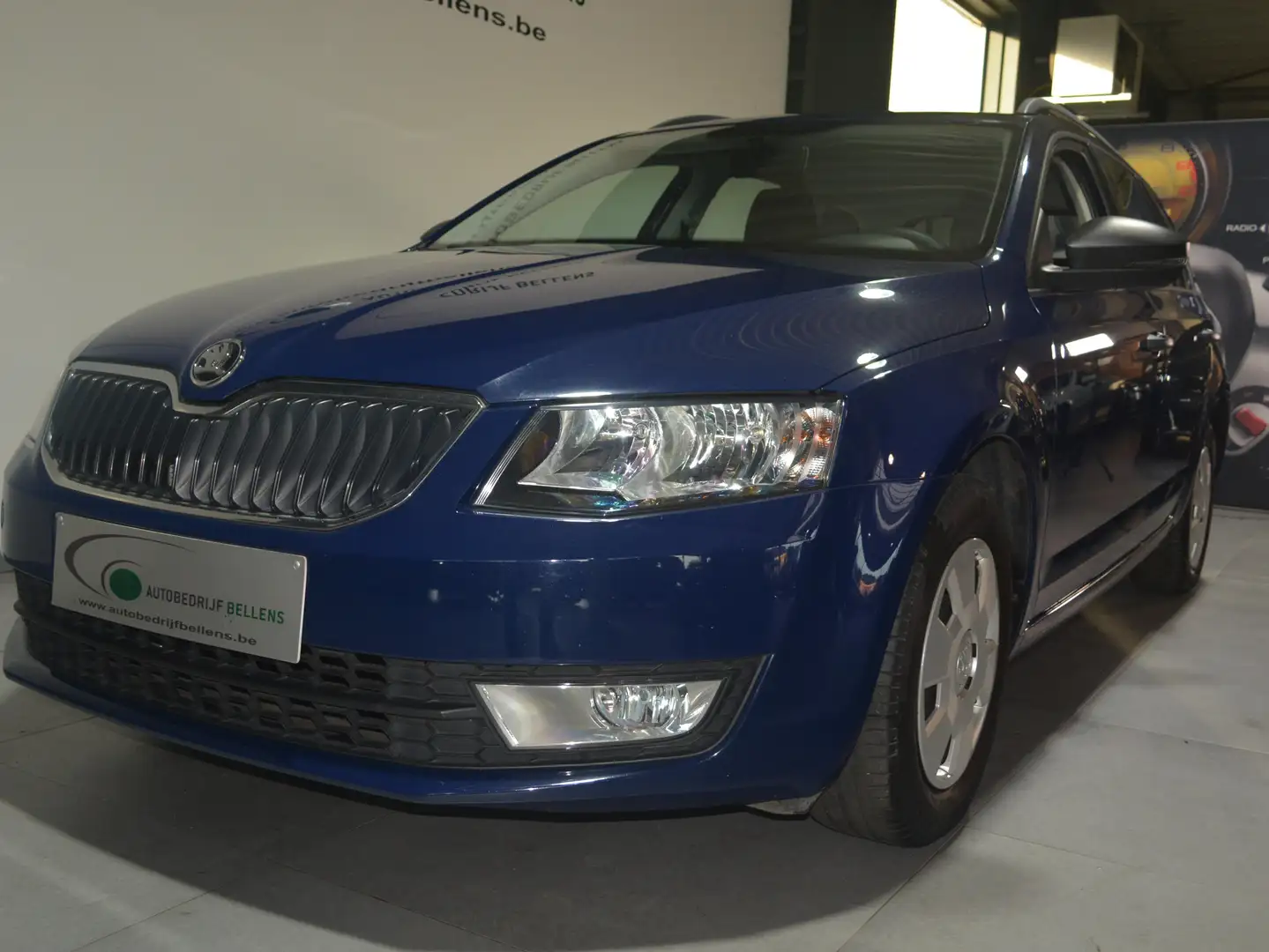 Skoda Octavia Octavia Combi 1.2 TSI (Green tec) Joy Blu/Azzurro - 2