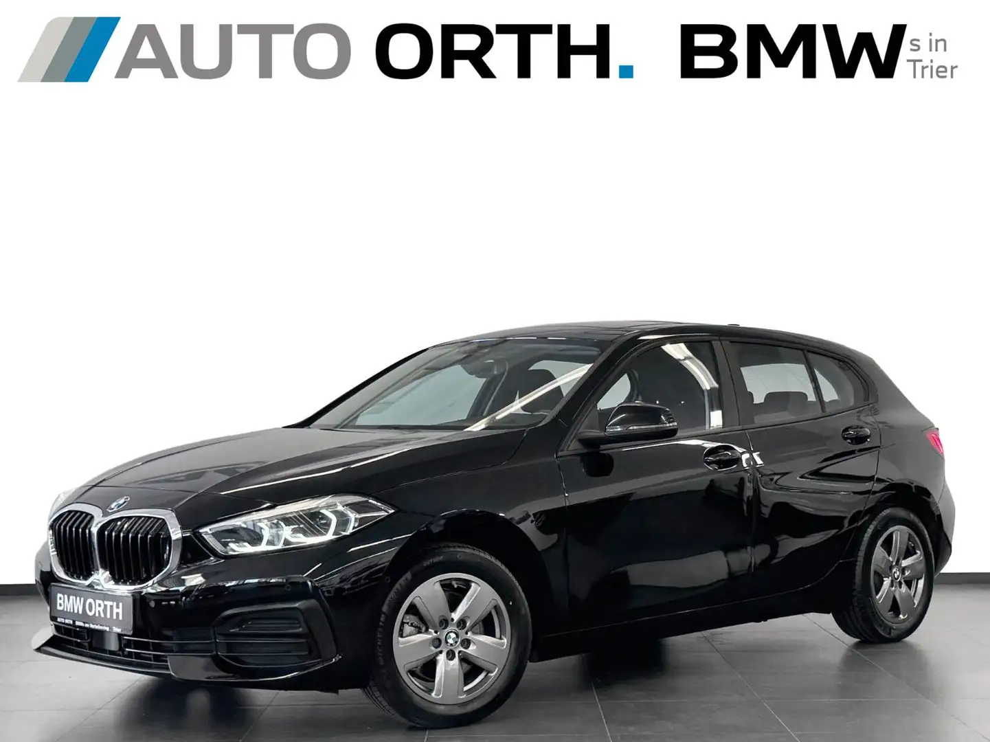 BMW 118 i AUT. LC-PROF LED PANORAMA LENKRD+SITZHZ PDC Schwarz - 1