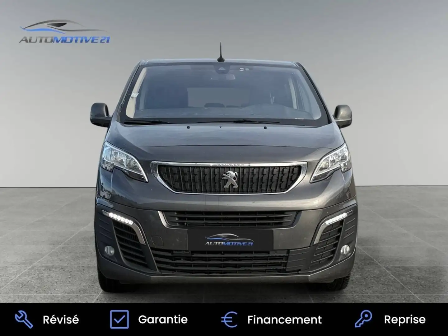 Peugeot Traveller 1.5 BlueHDi 120ch S&S Long Business Grau - 1