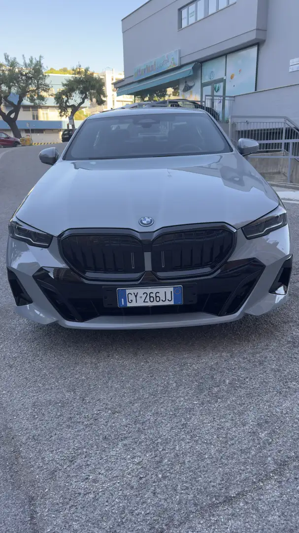 BMW 530 530e Msport auto edrive plug-in - 1