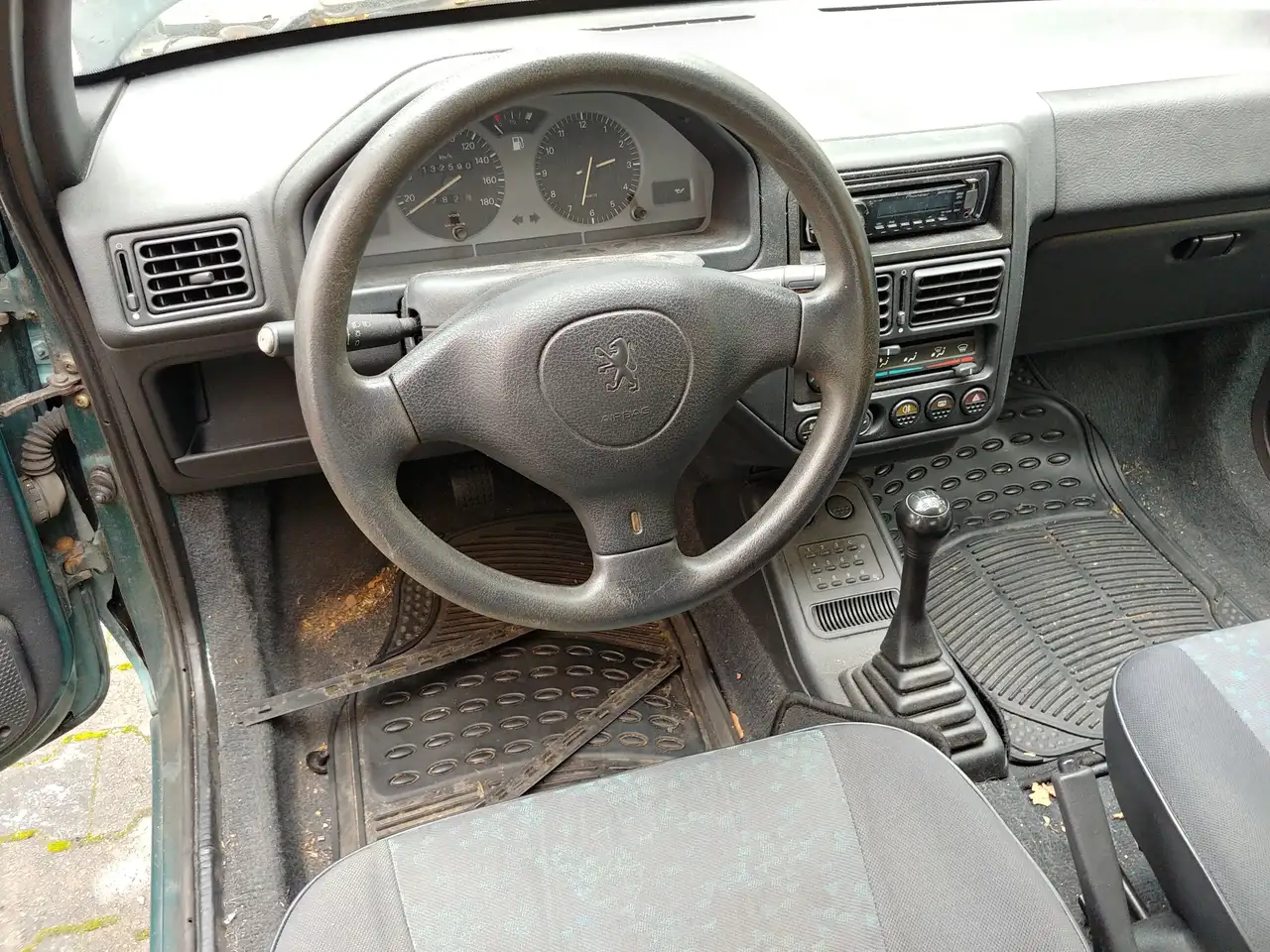 Peugeot 106 XR, foto 5