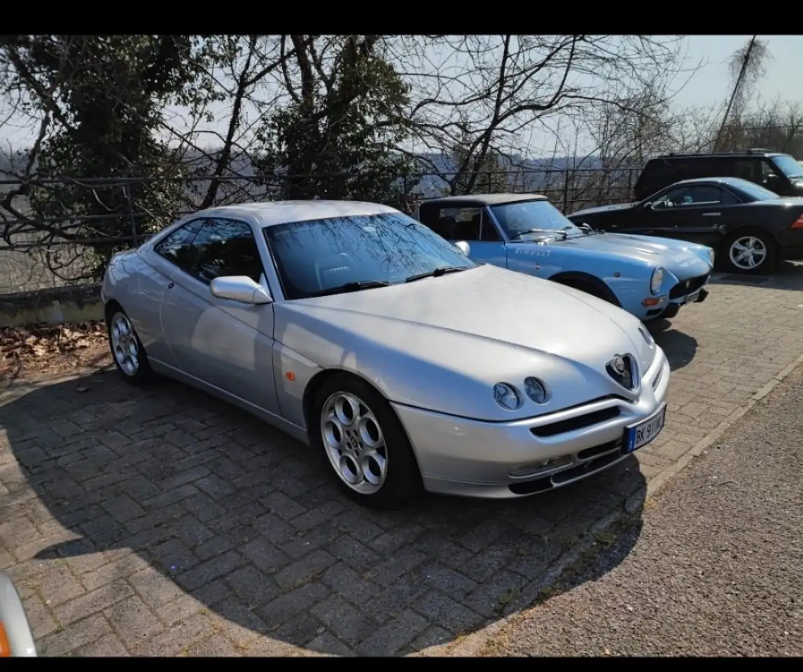 Alfa Romeo GTV 2.0 V6 TB L, foto 8