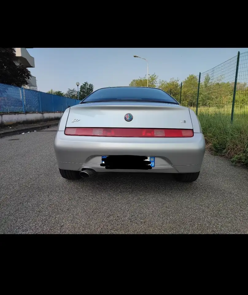 Alfa Romeo GTV 2.0 V6 TB L, foto 6