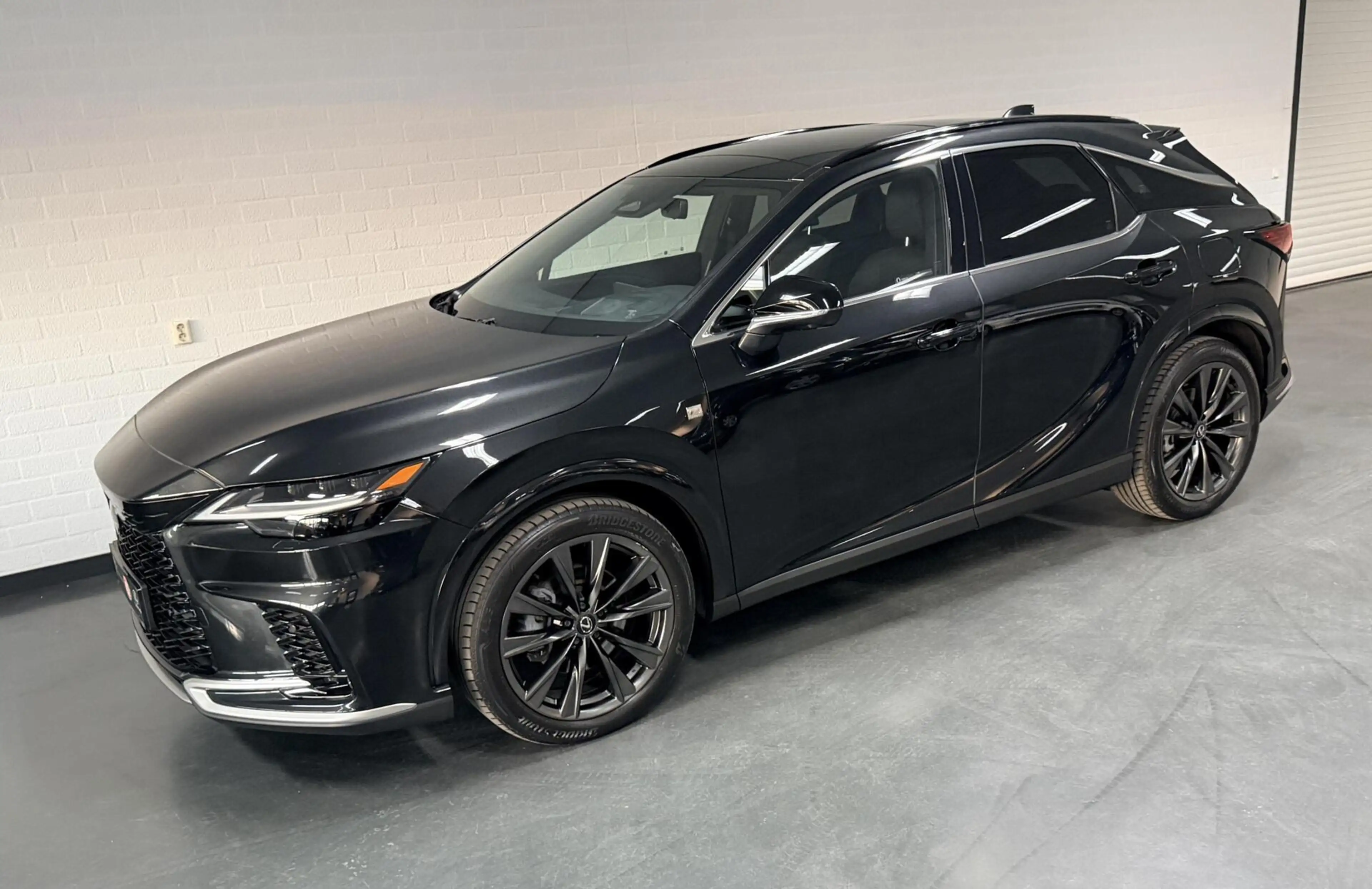Lexus RX 450h 450h+ Plug-in Hybrid F Sport Design / Panoramadak — photo 10