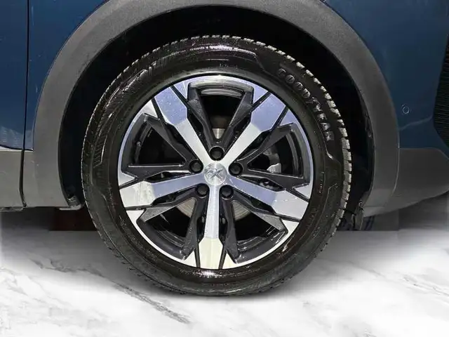 Peugeot 3008 view 8